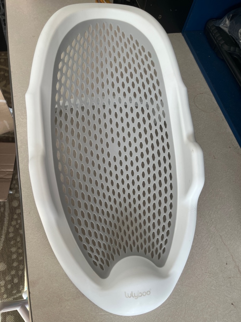 Lulyboo White Baby Bath Support - Comfortable Non-Slip Bath Seat